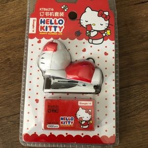 HELLO KITTY-NWT RED Small Stapler, with Staples